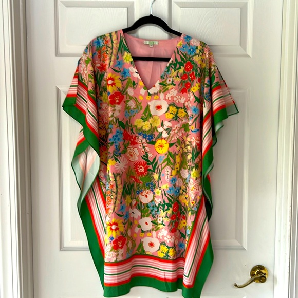 Jade Dresses & Skirts - Pretty, floral silk dress, only worn once. Excellent condition